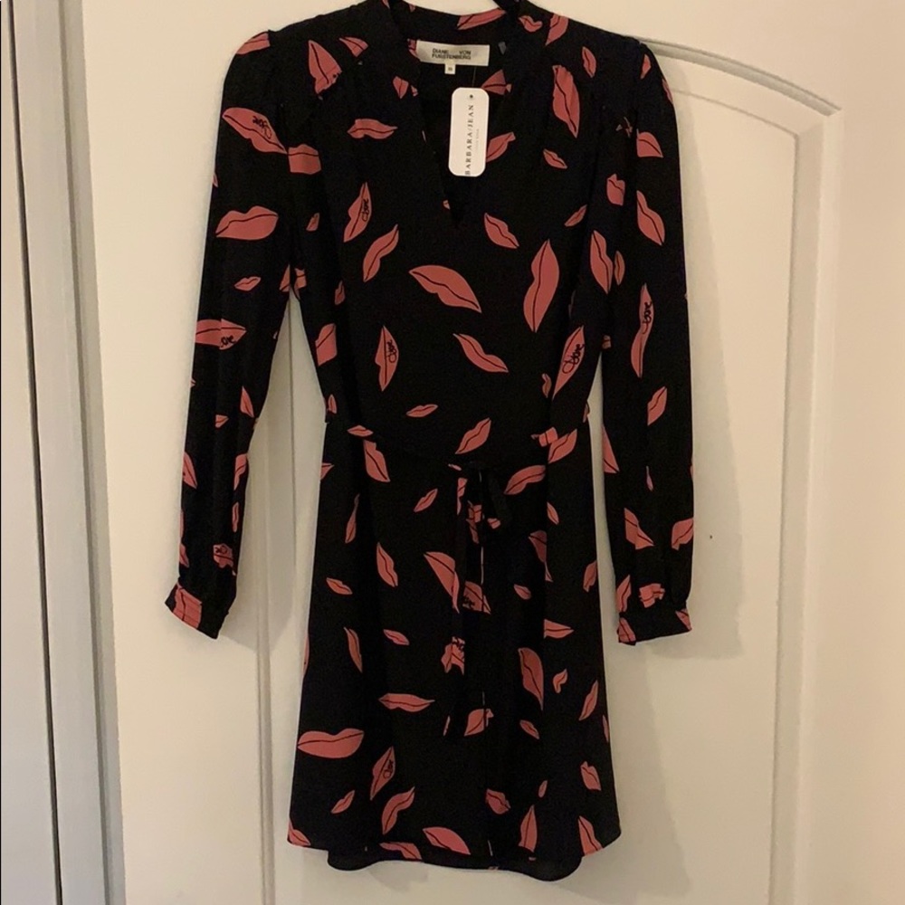 Diane Von Furstenberg Lip Print Dress - sz XS